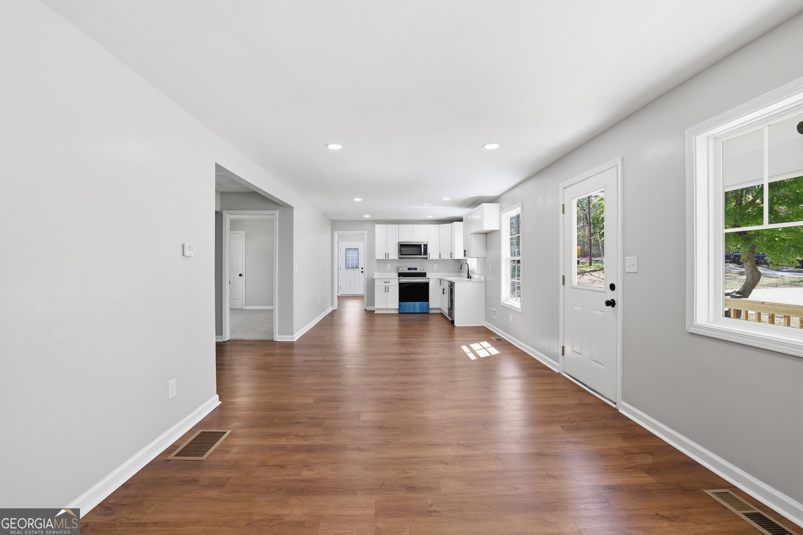 165 Pearl Street Clarkesville - Photo 7