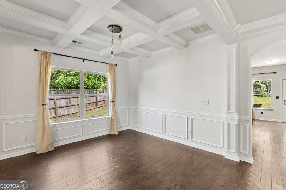 3945 Silverthorn Trace Cumming - Photo 8