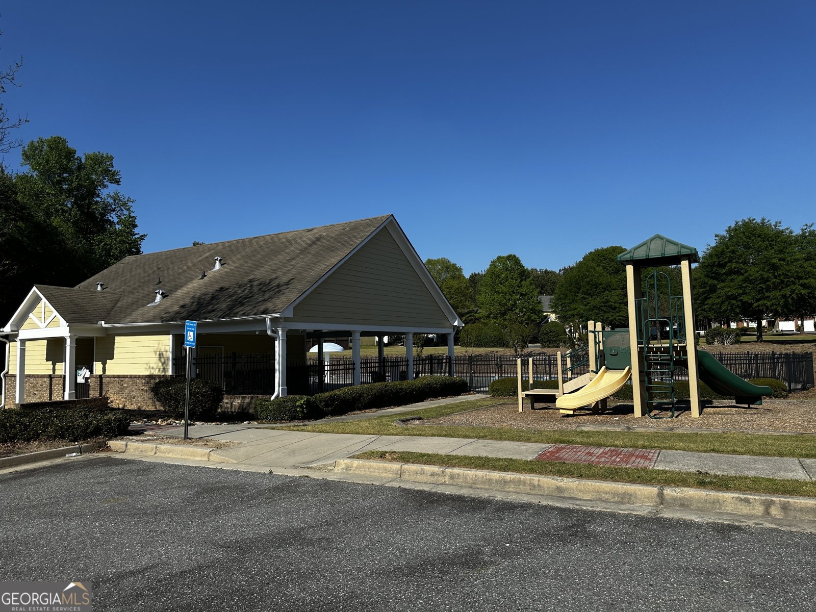 1157 Balvaird Drive Lawrenceville - Photo 10