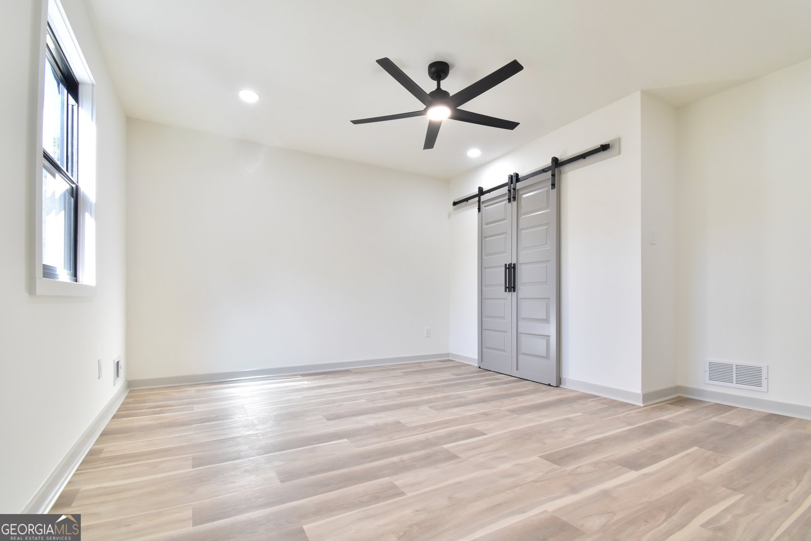 7346 Exeter Court Riverdale - Photo 16