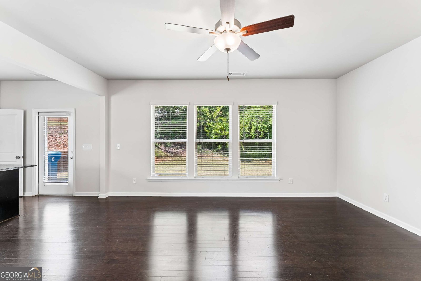 137 Charcoal Ives Drive Lawrenceville - Photo 11