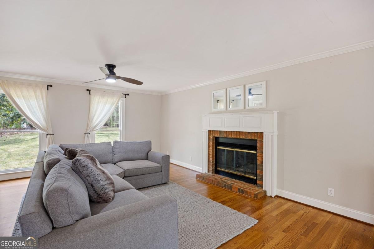 502 Riverview Court Woodstock - Photo 12