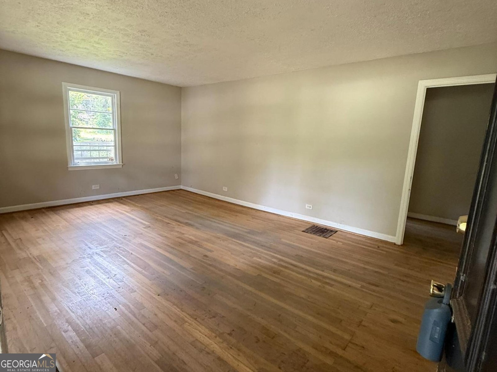 7205 Lakeview Drive Covington - Photo 6