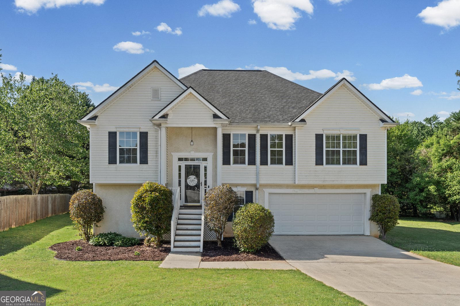 8 Kingsbrook Cove Newnan - Photo 1
