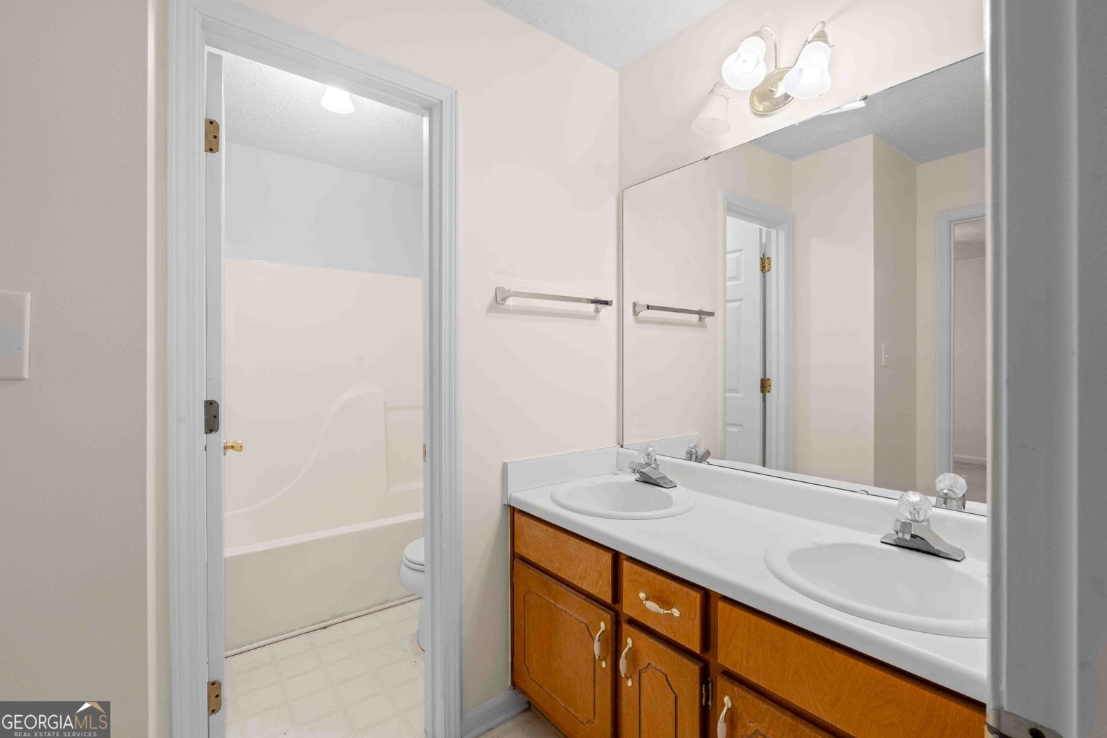 365 Hillview Road Hampton - Photo 32