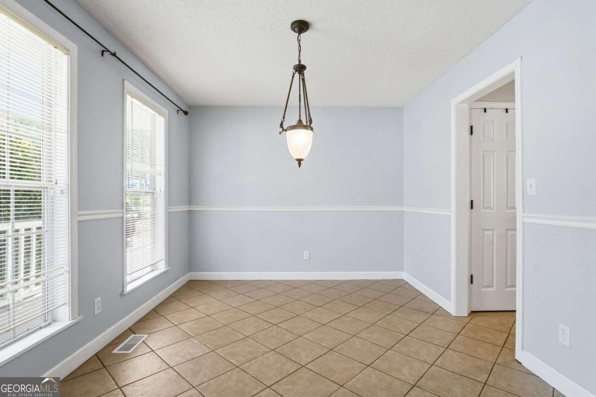 349 Winchester Way Woodstock - Photo 15