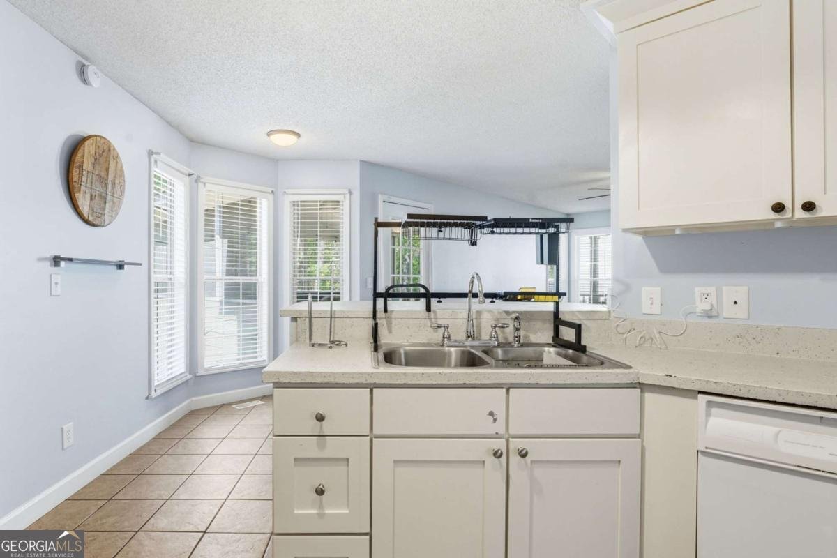 349 Winchester Way Woodstock - Photo 20