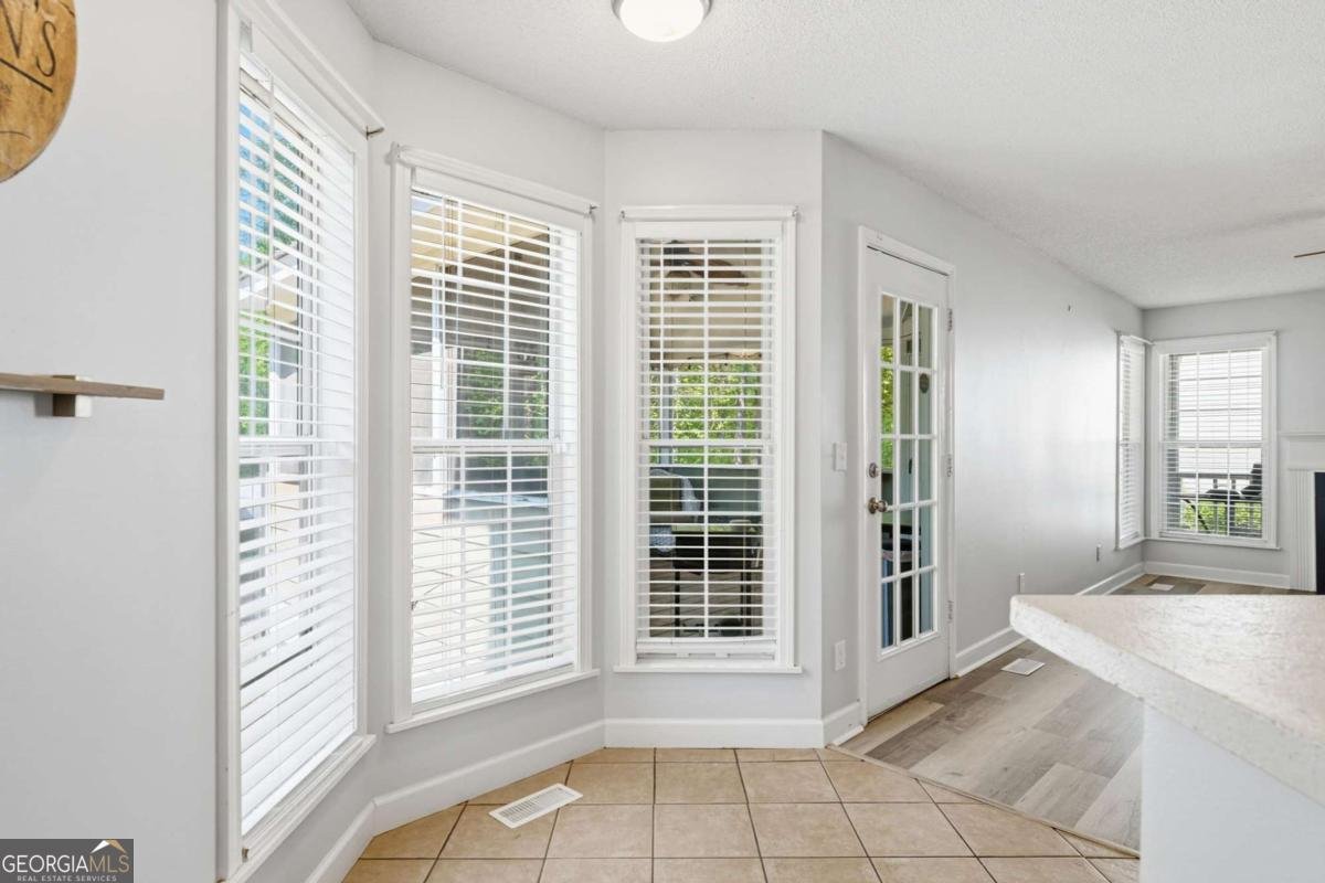 349 Winchester Way Woodstock - Photo 23