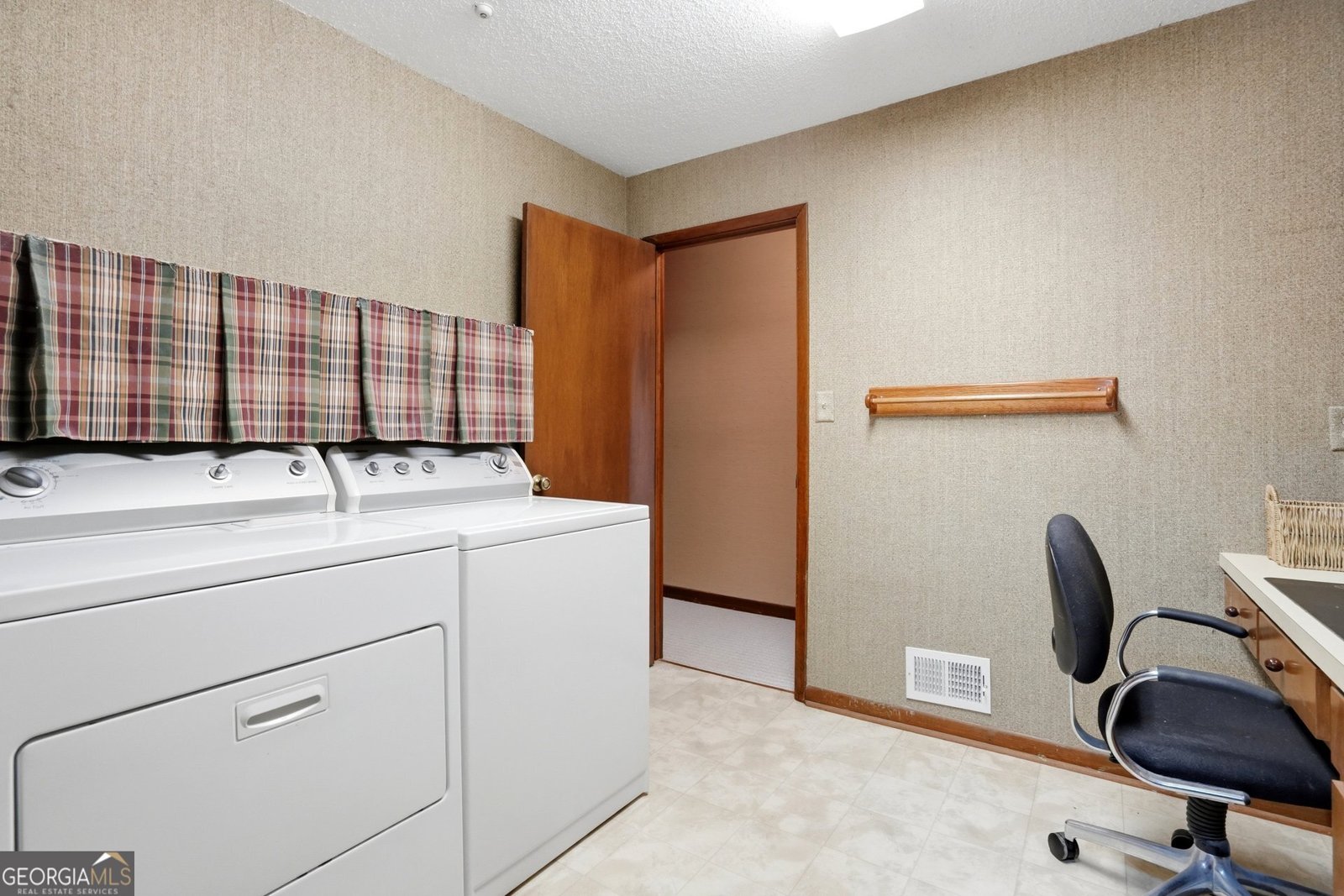 4228 Cove Court Marietta - Photo 62