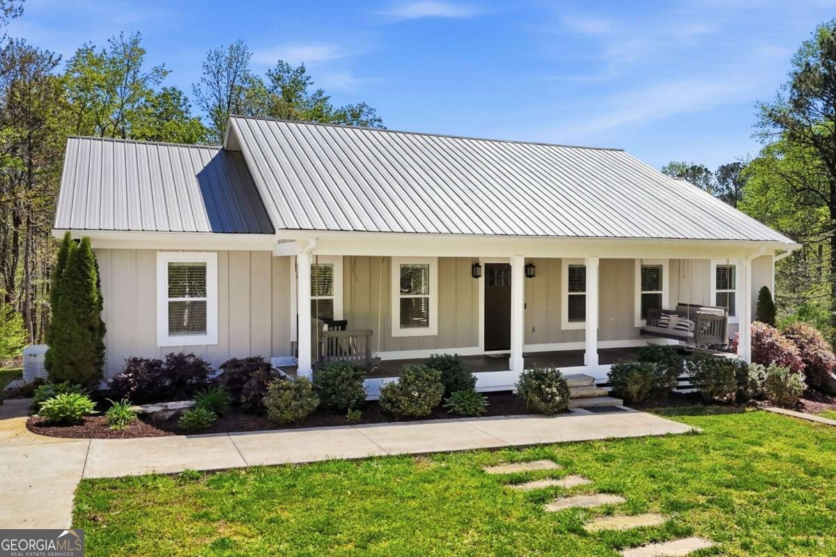 3060 Cherry Grove Road Ball Ground - Photo 1