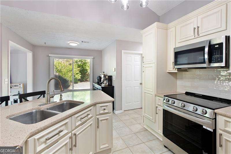 1520 Smoke Hill Drive Hoschton - Photo 12