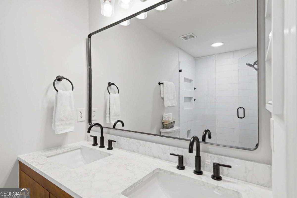 1129 Liberty Parkway Atlanta - Photo 17