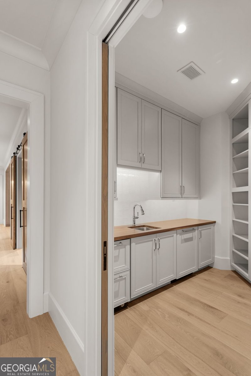 6091 GC Crow Road Flowery Branch - Photo 21