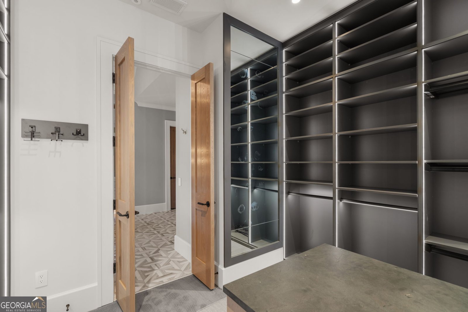 6091 GC Crow Road Flowery Branch - Photo 33