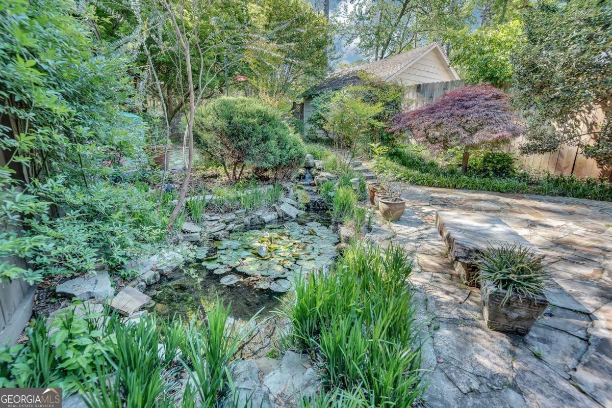 1755 Inverness Avenue Atlanta - Photo 11