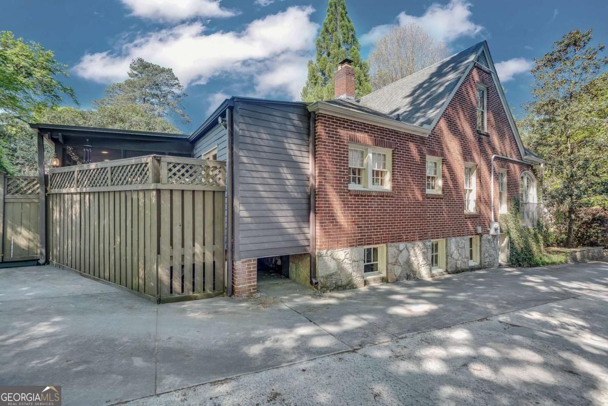 1755 Inverness Avenue Atlanta - Photo 7