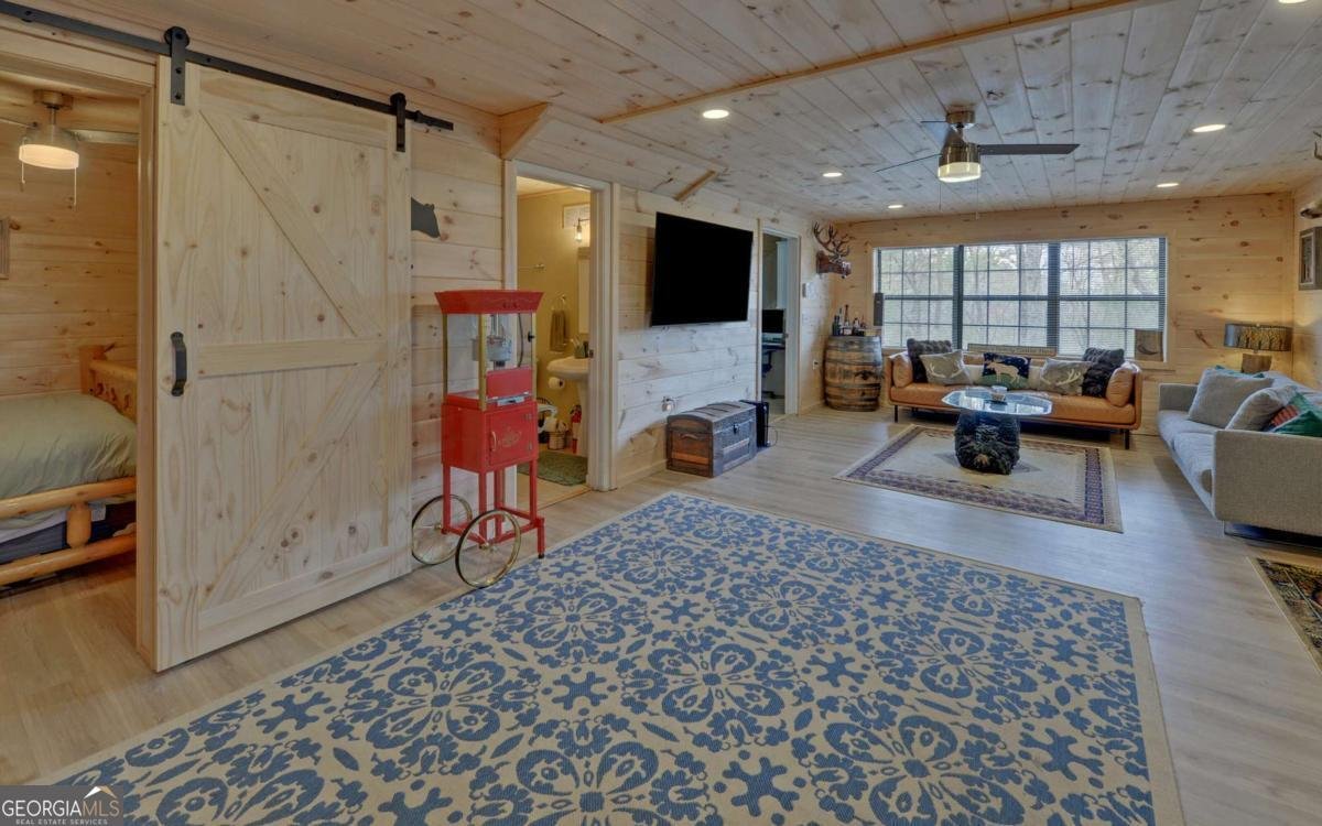 566 Mountain View Circle Blue Ridge - Photo 29