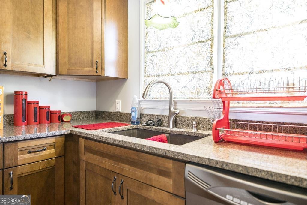 2925 Thornwood Drive Macon - Photo 12