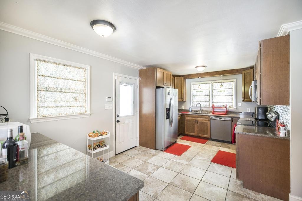 2925 Thornwood Drive Macon - Photo 9