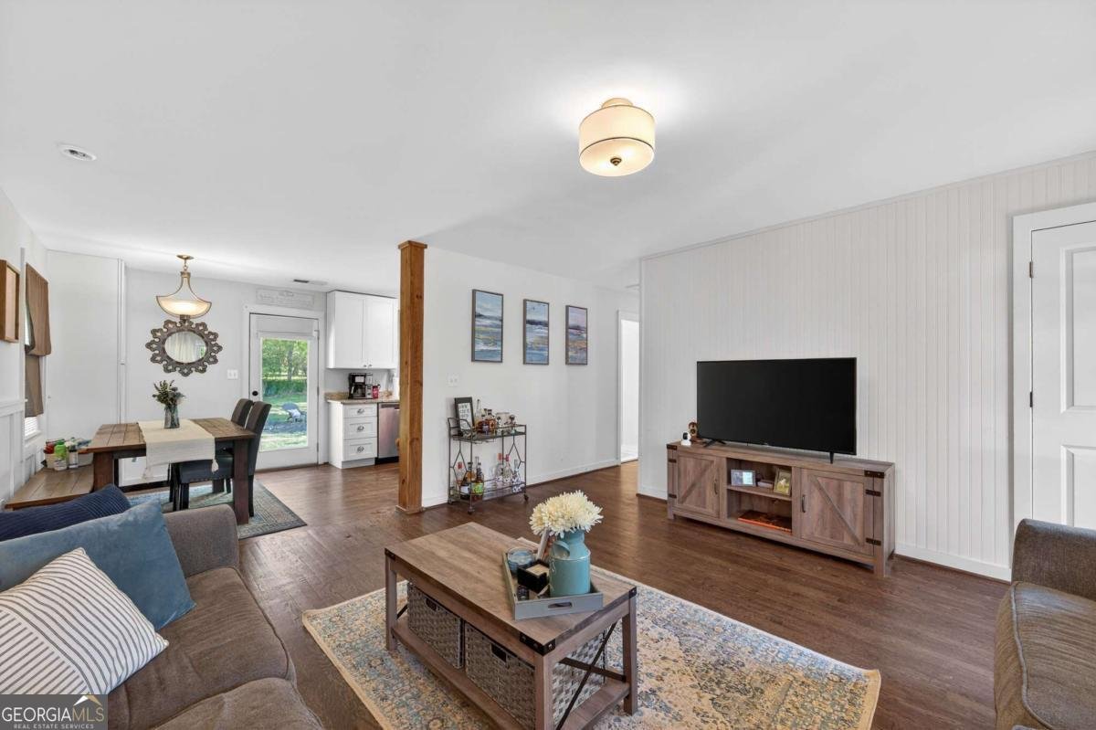 4404 Robinson Street Acworth - Photo 8