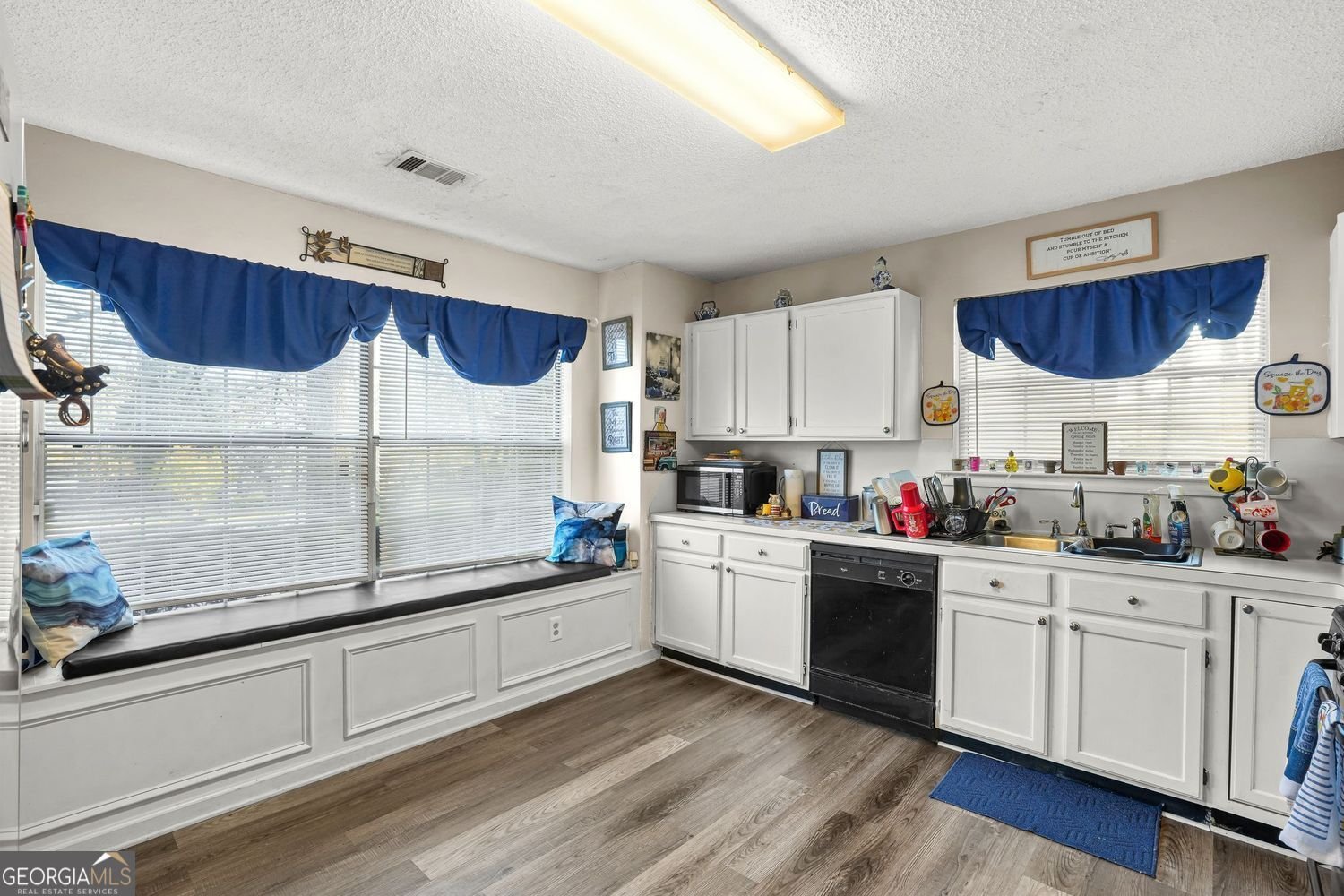 318 Eagle Court Stockbridge - Photo 11