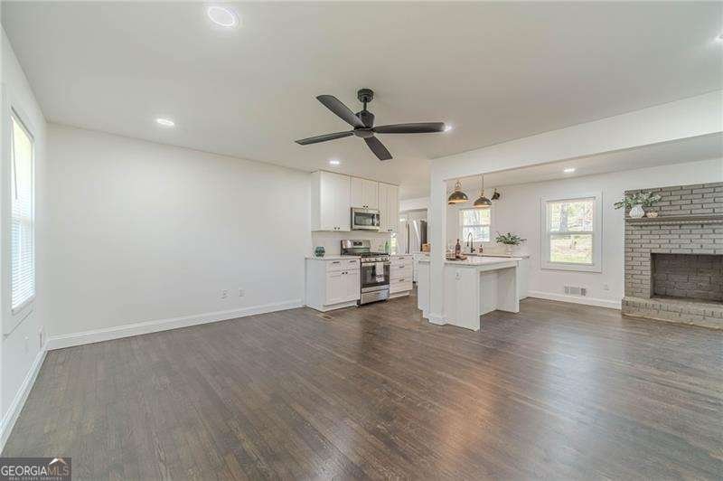 4502 Bryant Drive Lilburn - Photo 11