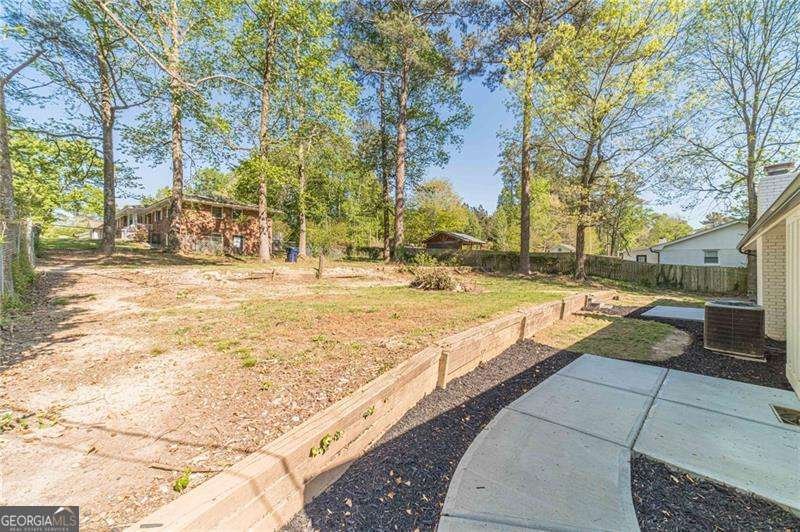 4502 Bryant Drive Lilburn - Photo 38