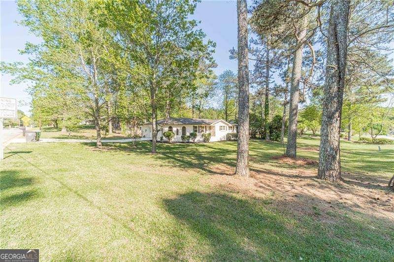 4502 Bryant Drive Lilburn - Photo 7