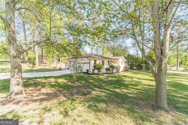 4502 Bryant Drive Lilburn - Photo 8