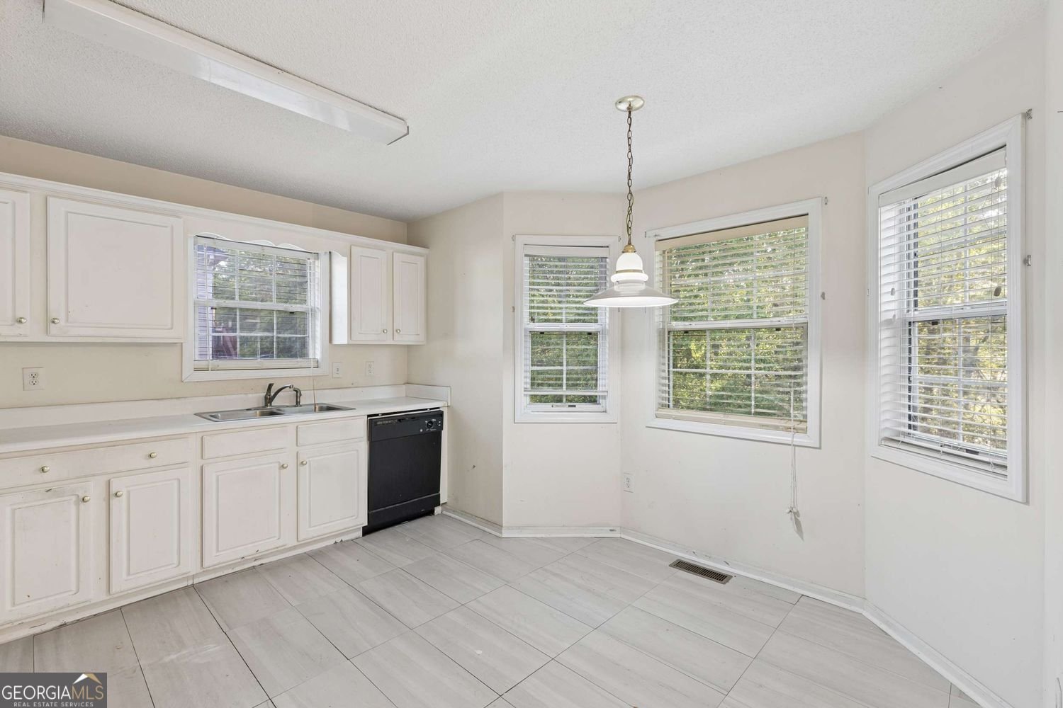 133 Four Oaks Drive Powder Springs - Photo 6