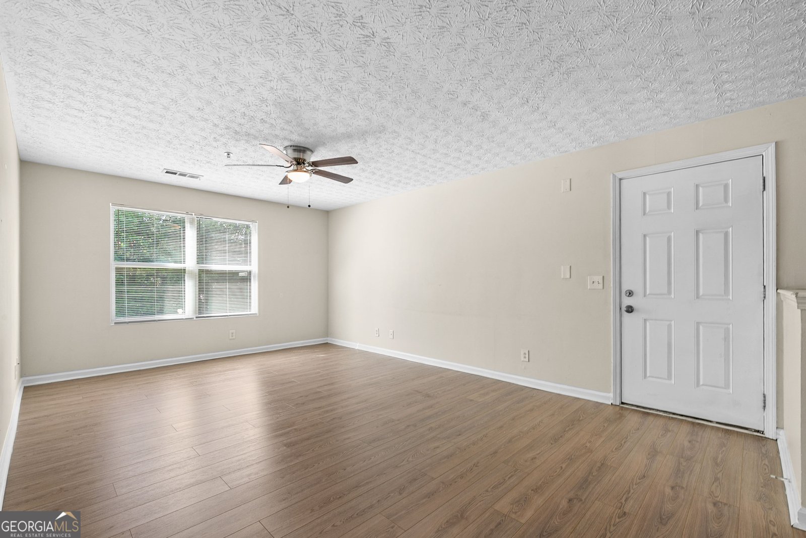 1202 Fairington Village Drive Lithonia - Photo 7