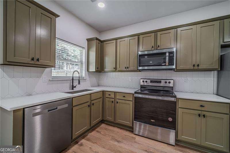 796 Grenier Terrace Lawrenceville - Photo 8