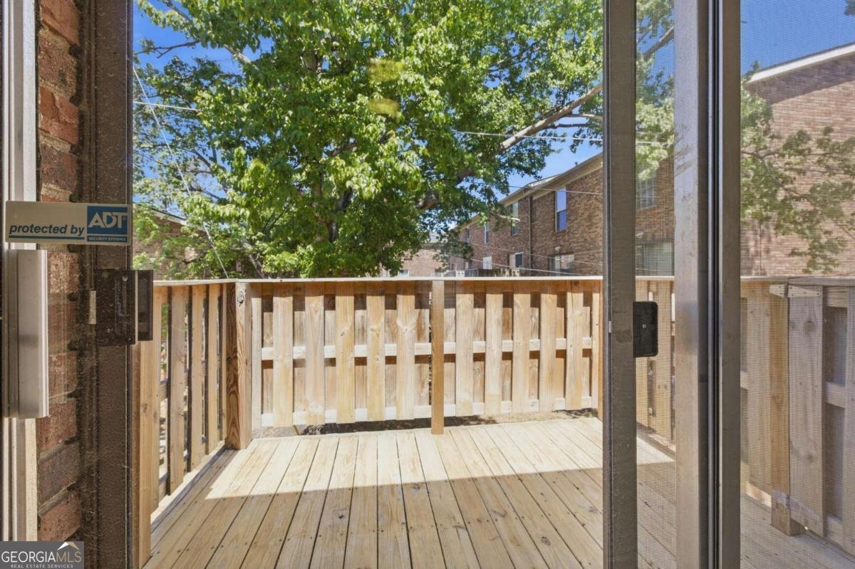 5560 Kingsport Drive Atlanta - Photo 18