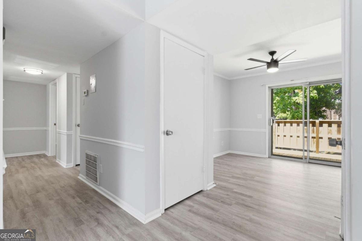 5560 Kingsport Drive Atlanta - Photo 8