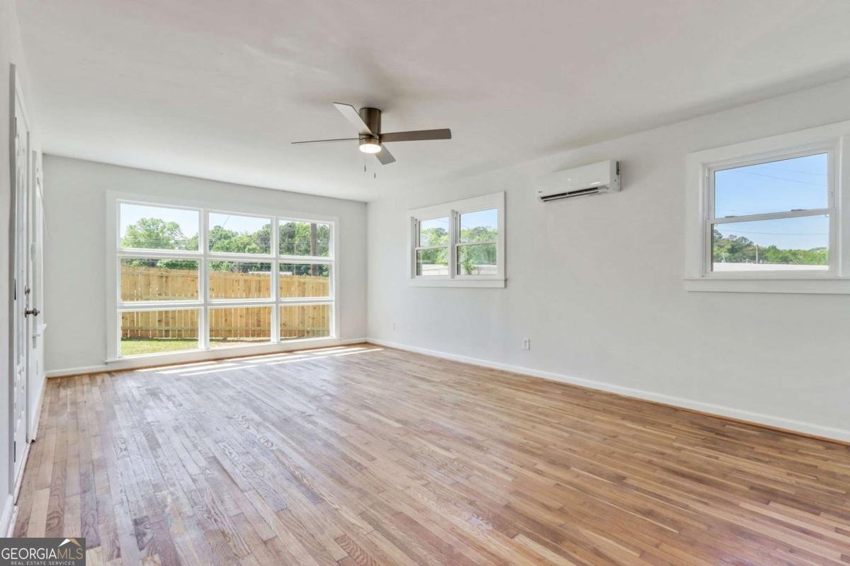 5586 Glore Drive Mableton - Photo 14