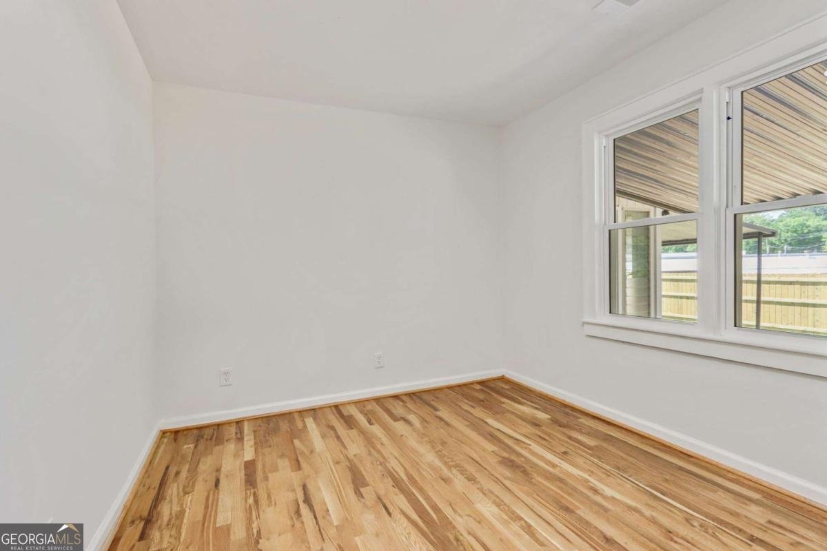 5586 Glore Drive Mableton - Photo 18