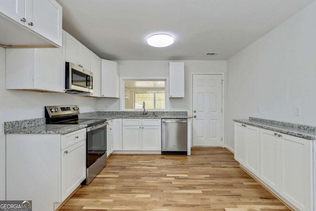 5586 Glore Drive Mableton - Photo 6