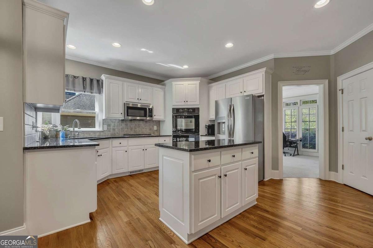 225 Crescent Moon Way Canton - Photo 13