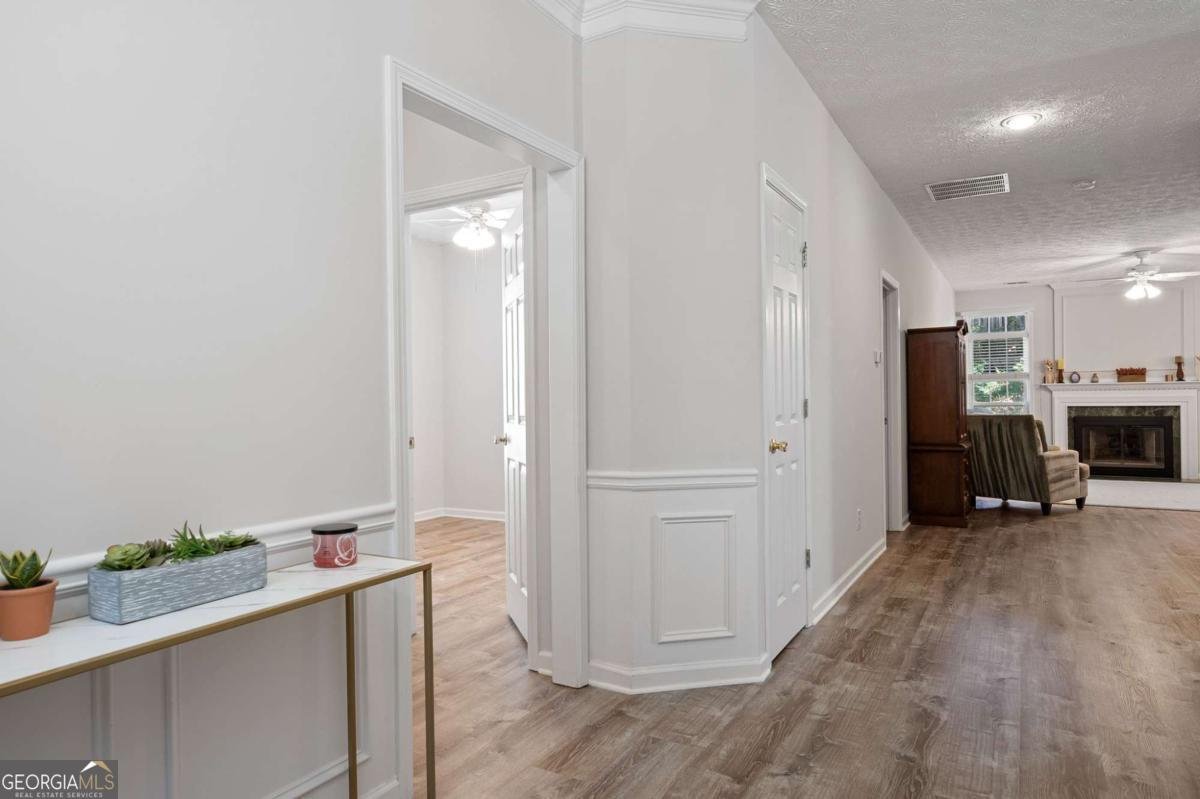 116 Weatherstone Drive Woodstock - Photo 6