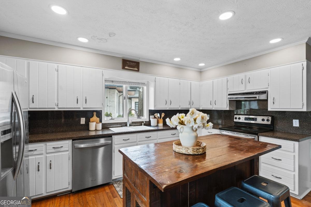 8360 Lanier Drive Cumming - Photo 34