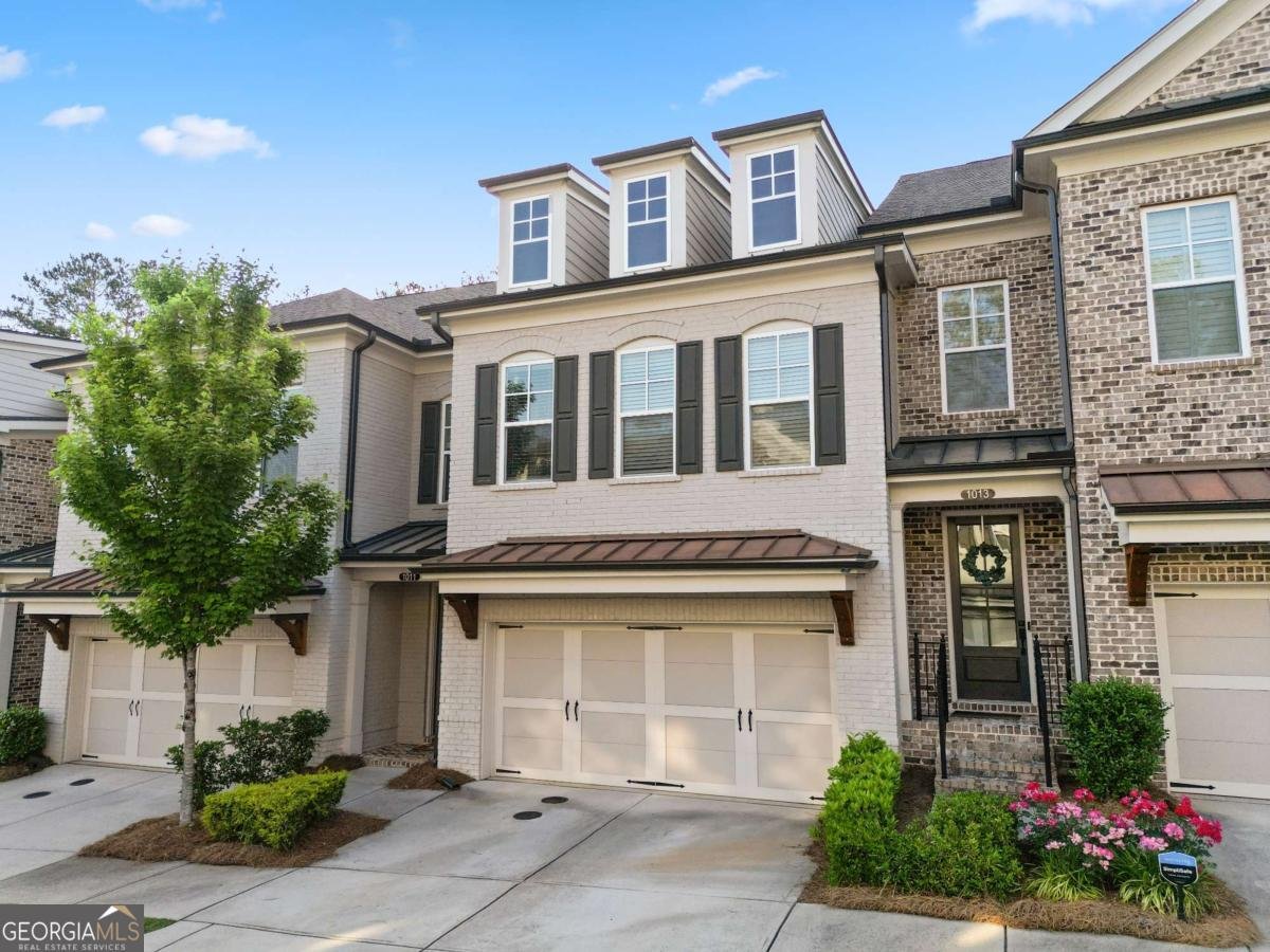 1011 Towneship Way Roswell - Photo 1