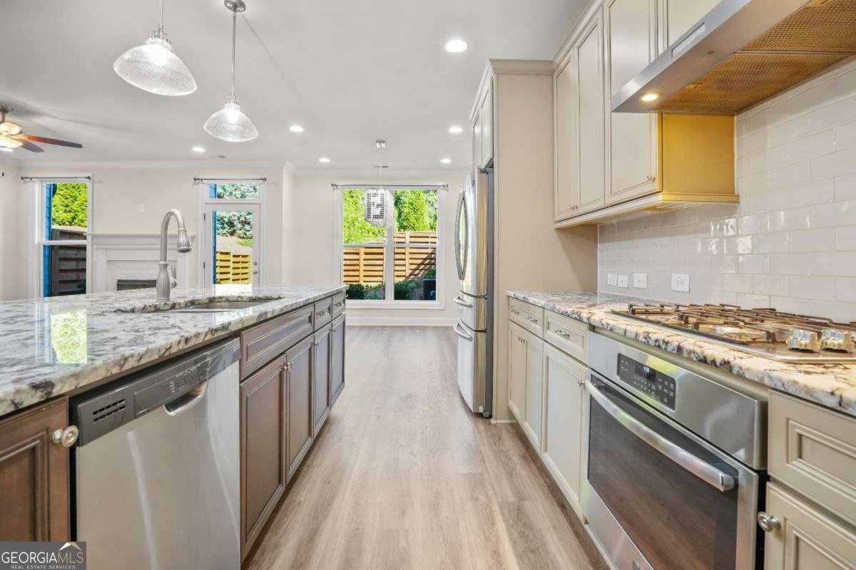 1011 Towneship Way Roswell - Photo 8