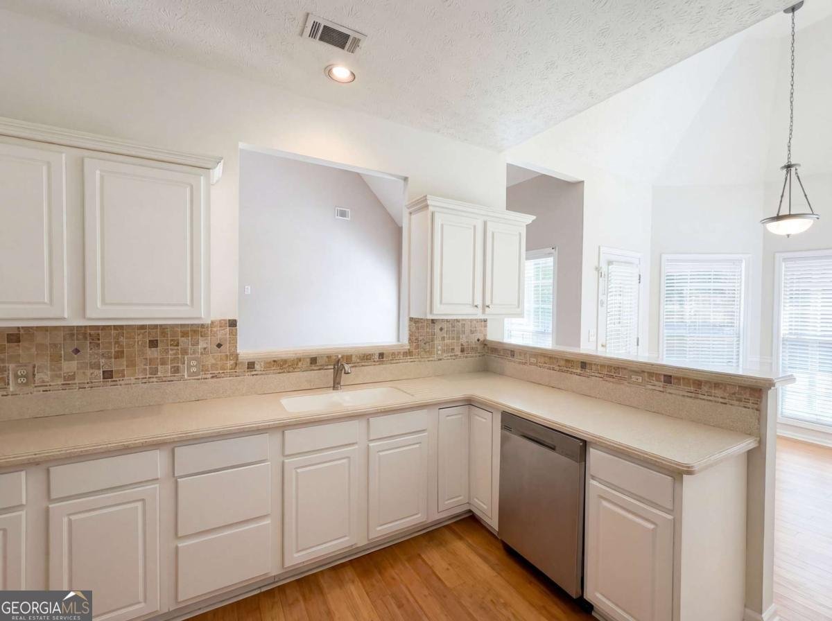 404 Eaglet Court Mcdonough - Photo 12