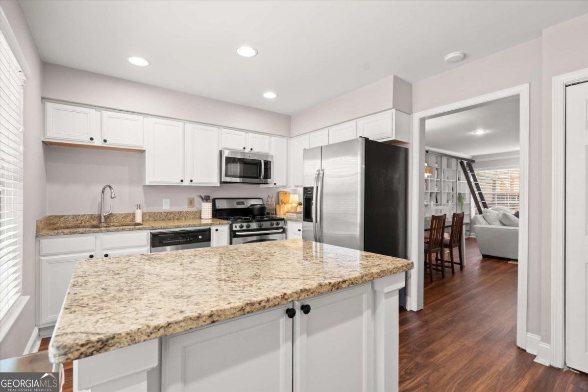 6980 Roswell Road Atlanta - Photo 15