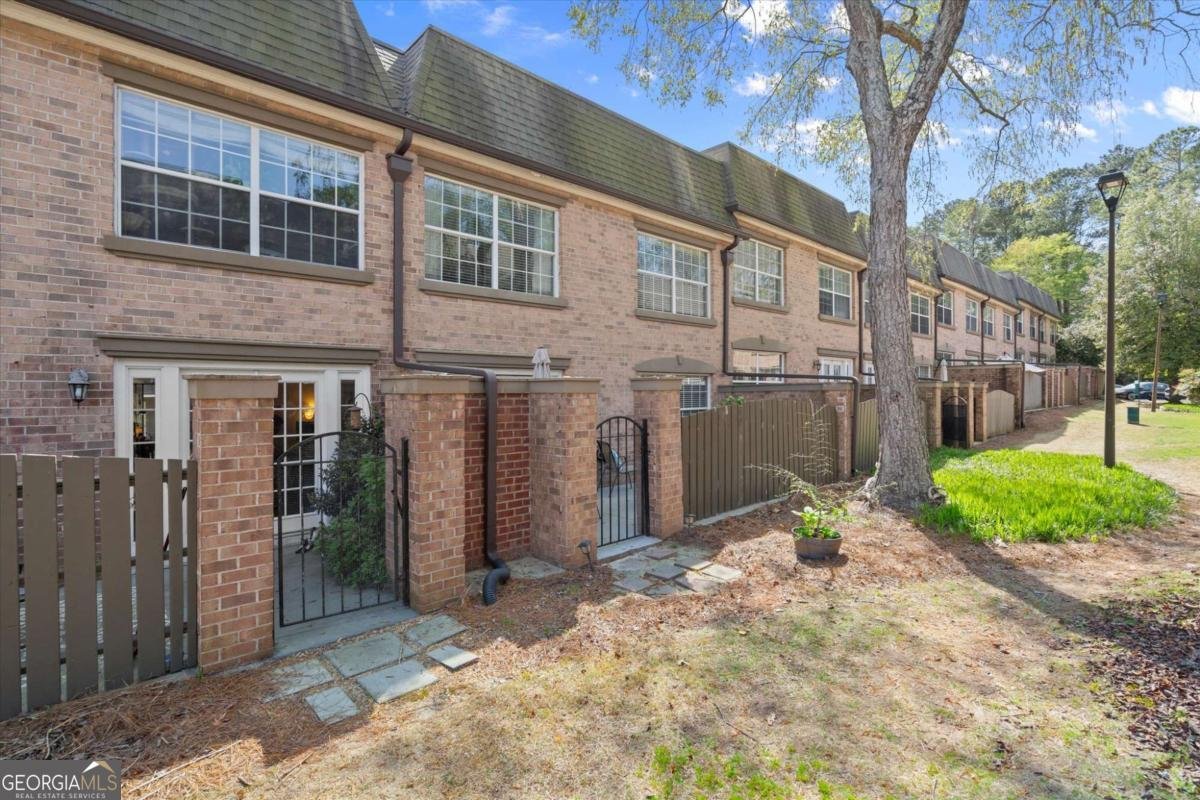 6980 Roswell Road Atlanta - Photo 32