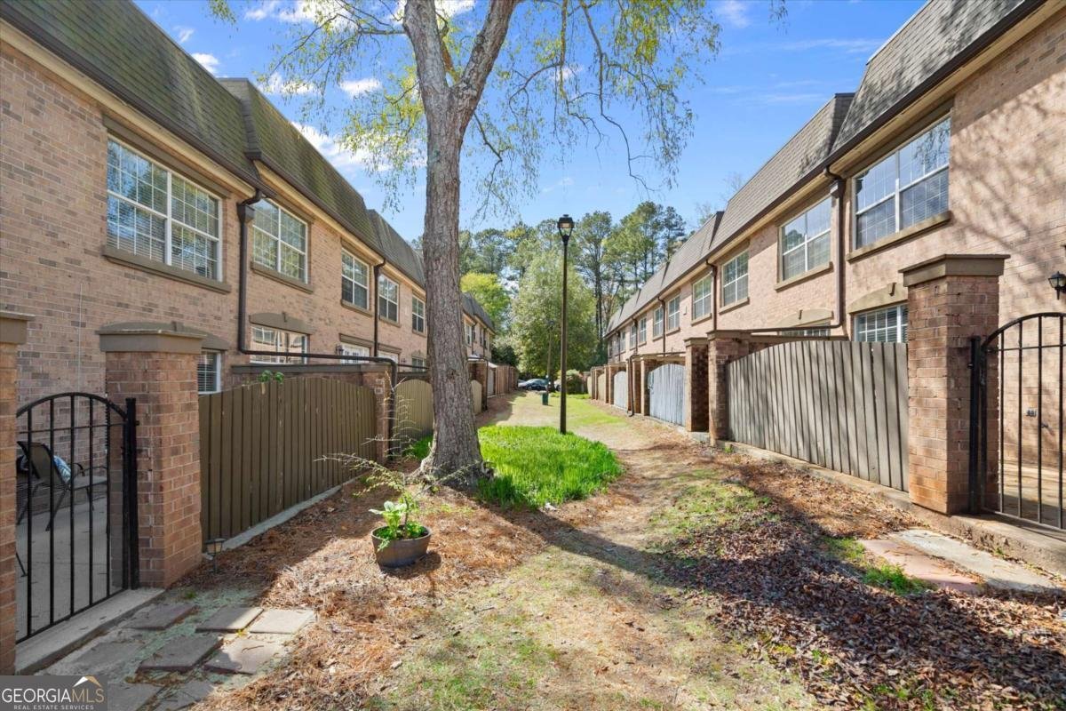 6980 Roswell Road Atlanta - Photo 34