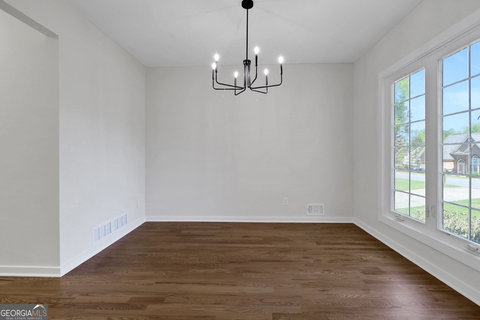 6259 Spring Lake Drive Flowery Branch - Photo 18