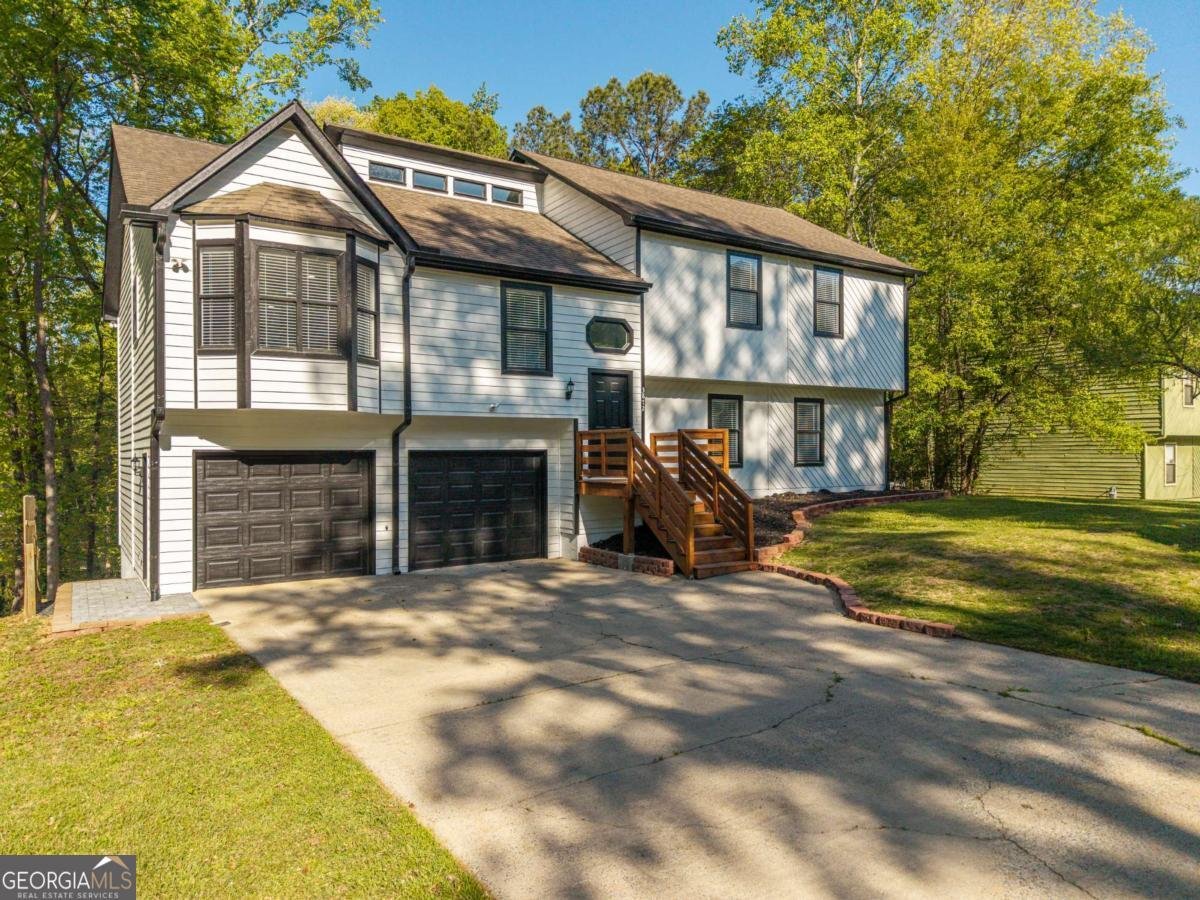 3872 Nowlin Road Kennesaw - Photo 1