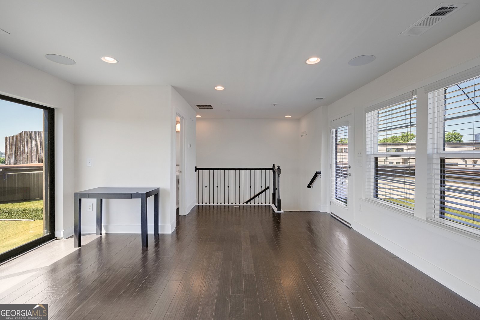 824 Stone Ridge Lane Atlanta - Photo 45