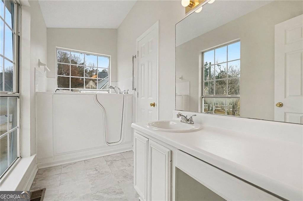 6334 Hillview Lane Douglasville - Photo 14